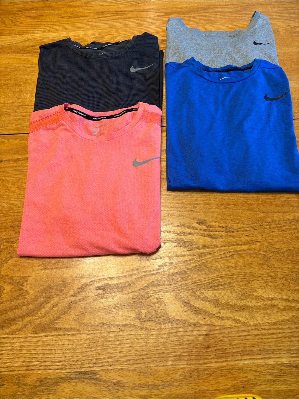 4 Men’s Nike colorful tee shirts. All 2x - Picture 2 of 12